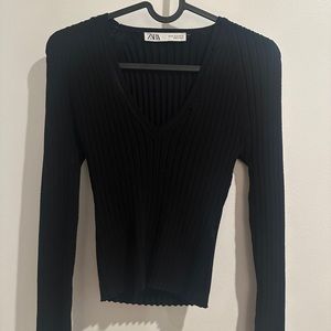 ZARA V-Neck Ribbed Long Sleeve